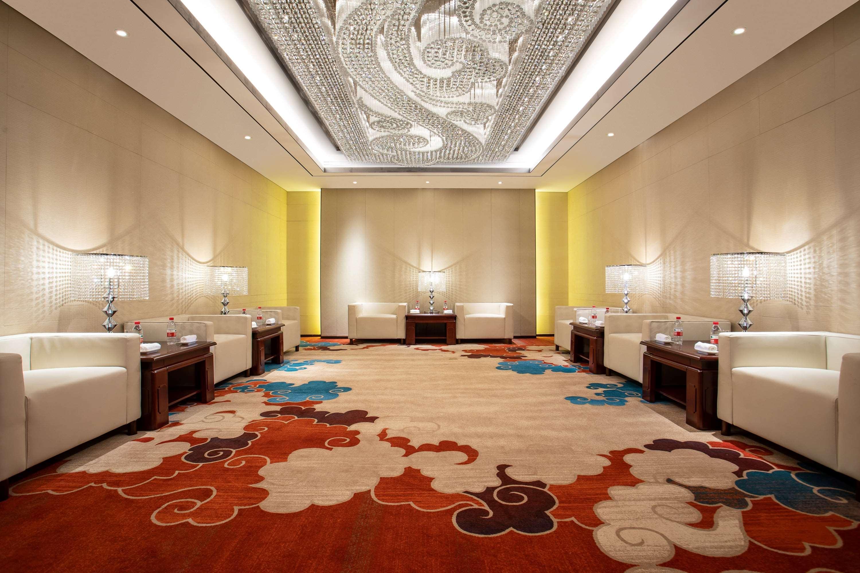 รามาดา วินด์แฮม เจิ้งโจว ซินเจิ้ง Hotel Xinzheng  ภายนอก รูปภาพ