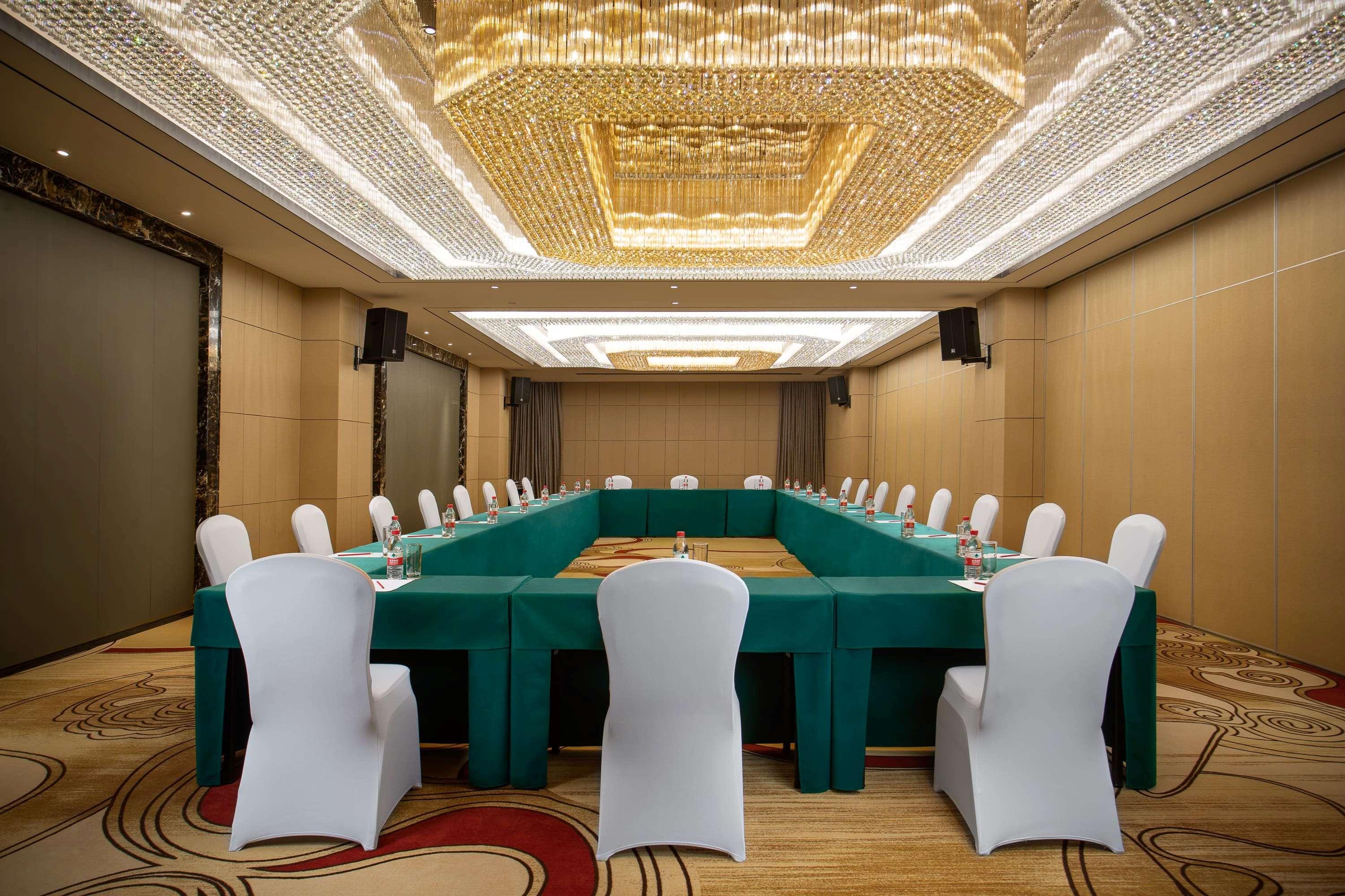 รามาดา วินด์แฮม เจิ้งโจว ซินเจิ้ง Hotel Xinzheng  ภายนอก รูปภาพ