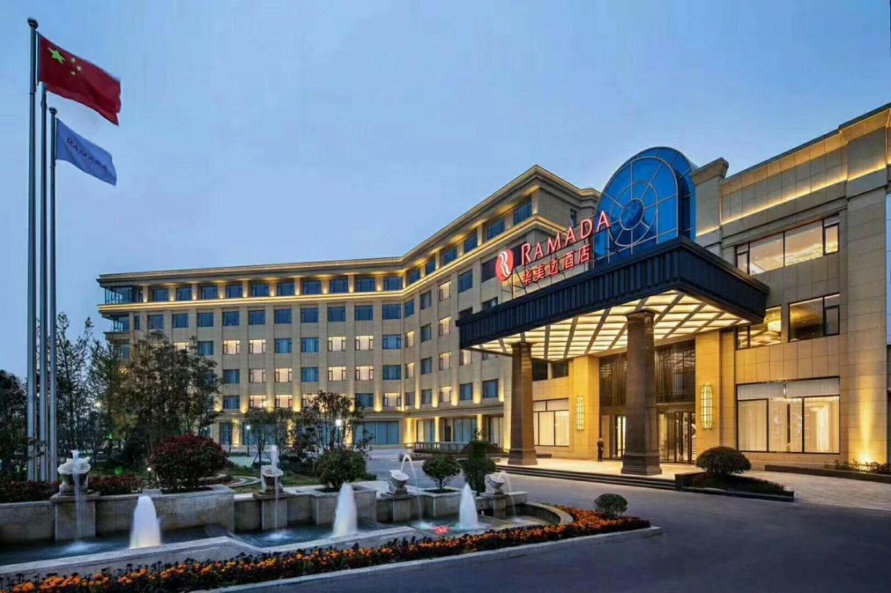 รามาดา วินด์แฮม เจิ้งโจว ซินเจิ้ง Hotel Xinzheng  ภายนอก รูปภาพ